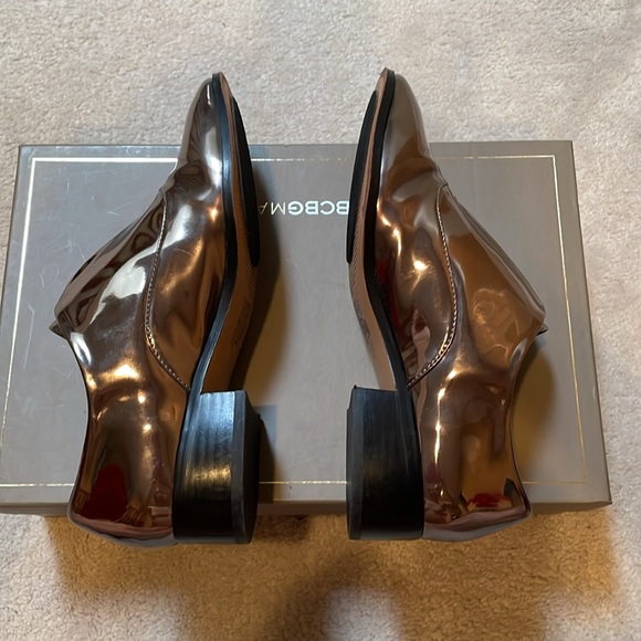 Rosegold Vegan Leather Shoes - Picture 4 of 7